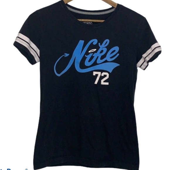 Nike 72 Angel Devil Women’s Short Sleeve Tee Sz M - Picture 1 of 4